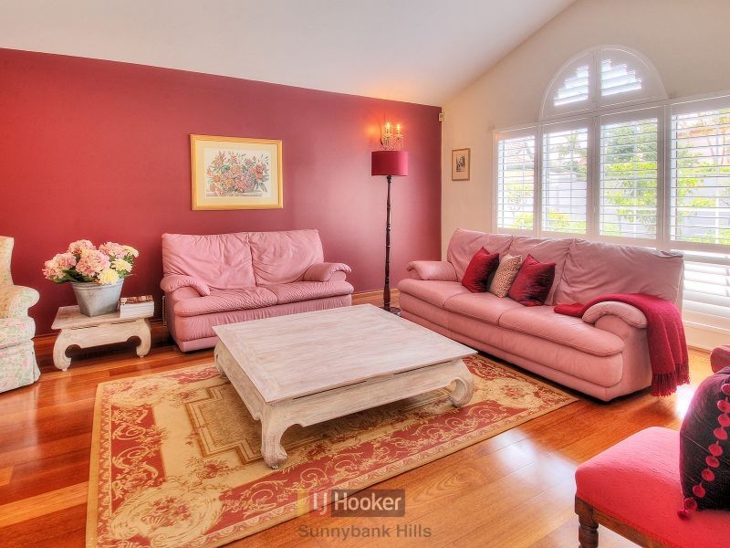 12 Cardigan Place, Sunnybank Hills QLD 4109