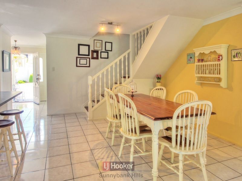 12 Cardigan Place, Sunnybank Hills QLD 4109