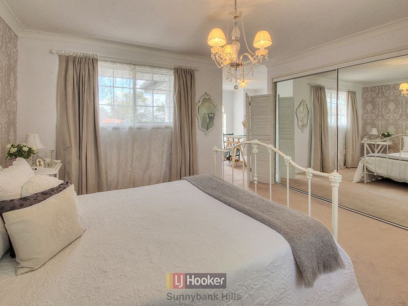 12 Cardigan Place, Sunnybank Hills QLD 4109