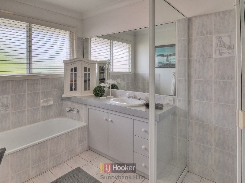 12 Cardigan Place, Sunnybank Hills QLD 4109