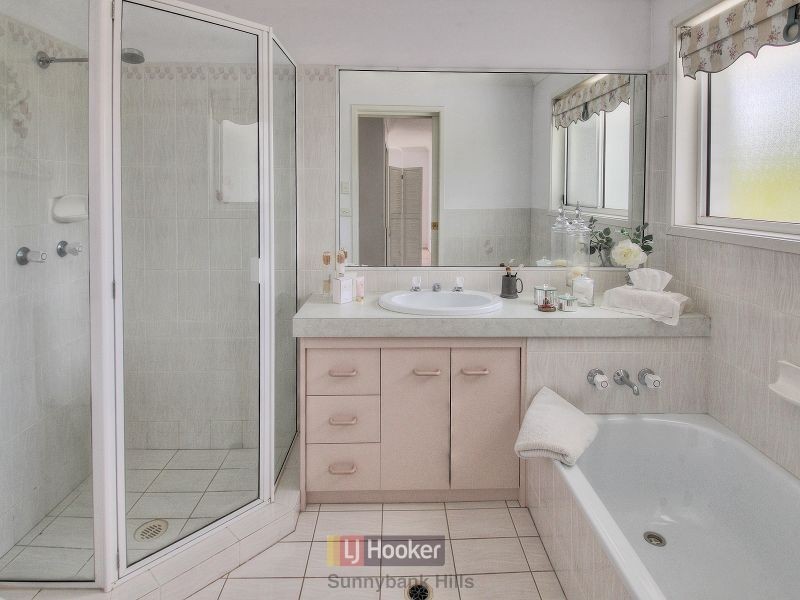 12 Cardigan Place, Sunnybank Hills QLD 4109