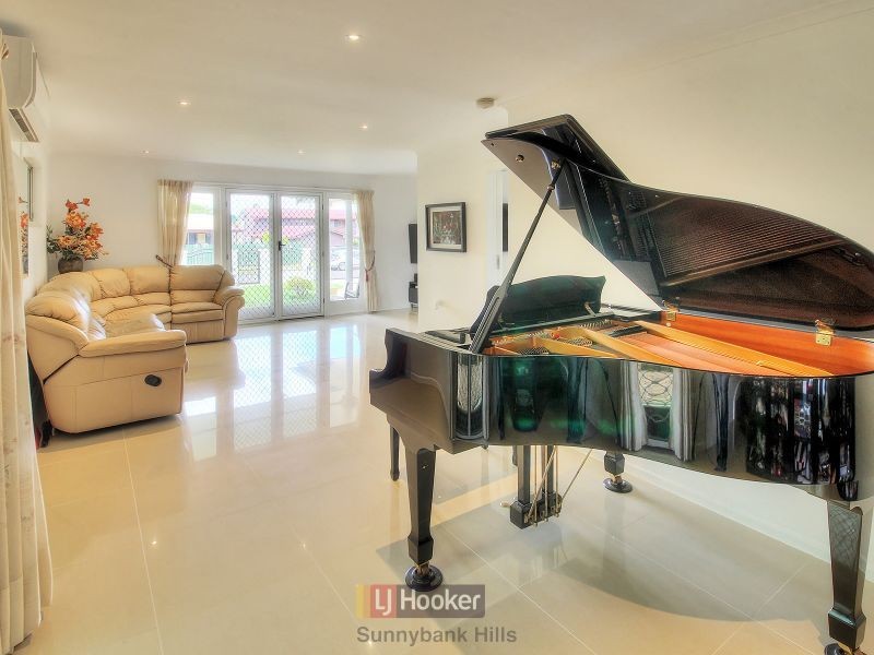 19 Norinda Street, Sunnybank QLD 4109