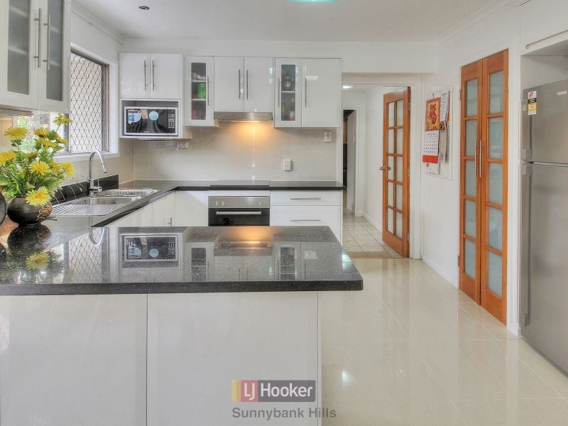 19 Norinda Street, Sunnybank QLD 4109