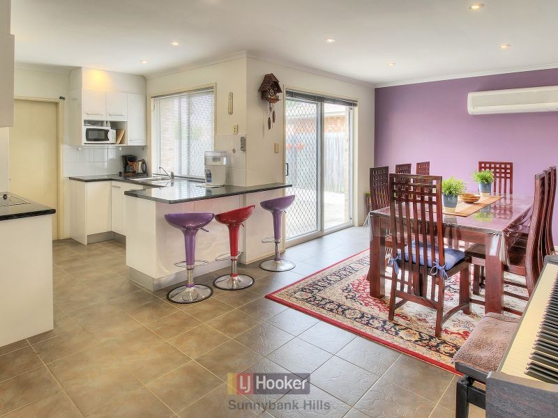 30 Jade Garden Drive, Boronia Heights QLD 4124