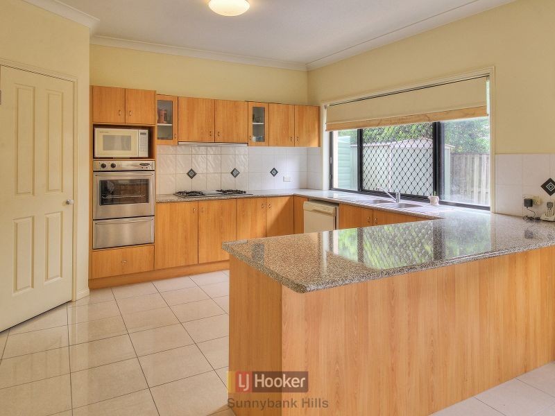735 Musgrave Road, Robertson QLD 4109