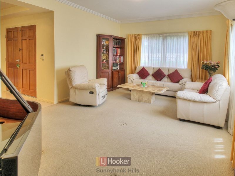 735 Musgrave Road, Robertson QLD 4109