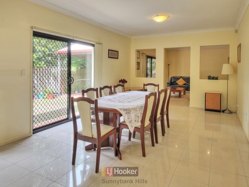 735 Musgrave Road, Robertson QLD 4109