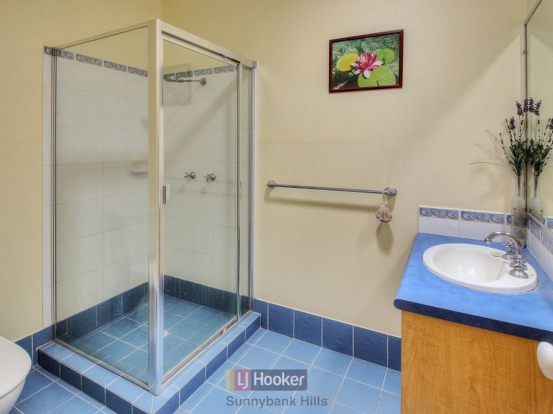 735 Musgrave Road, Robertson QLD 4109