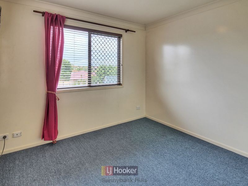 17 Maryland Place, Parkinson QLD 4115