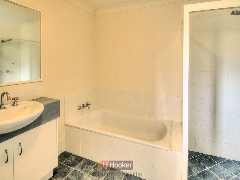 17 Maryland Place, Parkinson QLD 4115