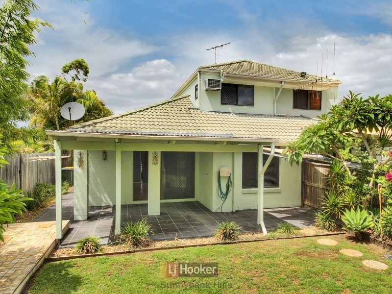 17 Maryland Place, Parkinson QLD 4115