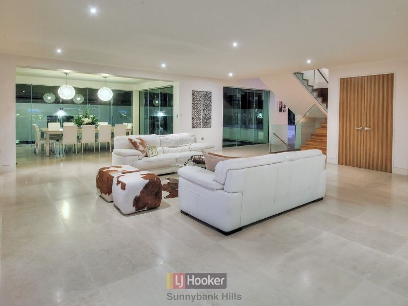 7 Wilonda Street, Robertson QLD 4109