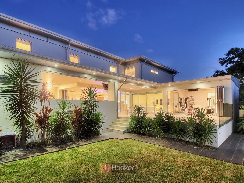 7 Wilonda Street, Robertson QLD 4109