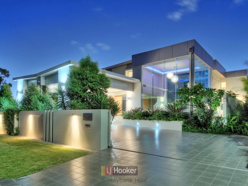 7 Wilonda Street, Robertson QLD 4109