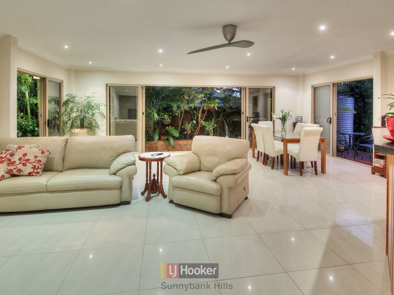 9 Long Street, Kuraby QLD 4112