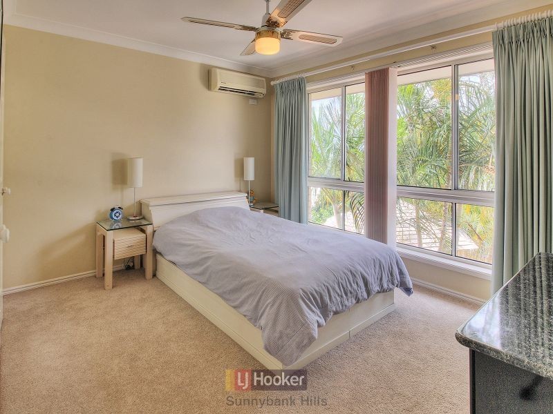 36 Maywood Crescent, Calamvale QLD 4116