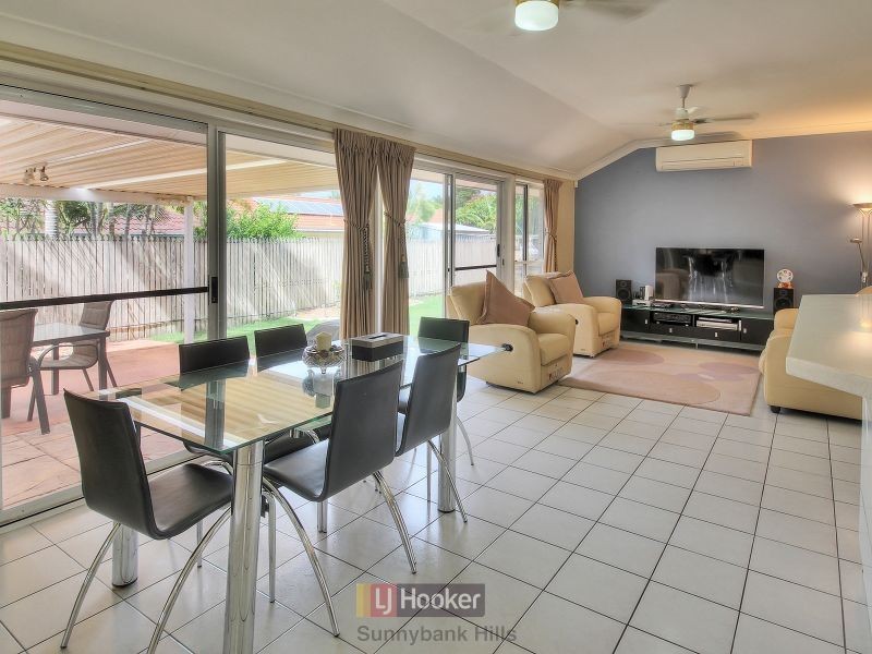 36 Maywood Crescent, Calamvale QLD 4116
