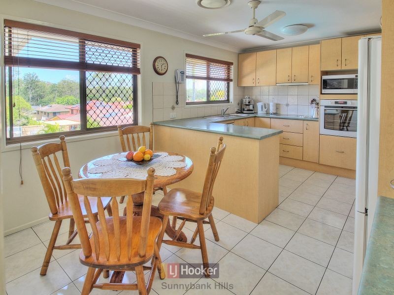 38 Midwood Street, Wishart QLD 4122