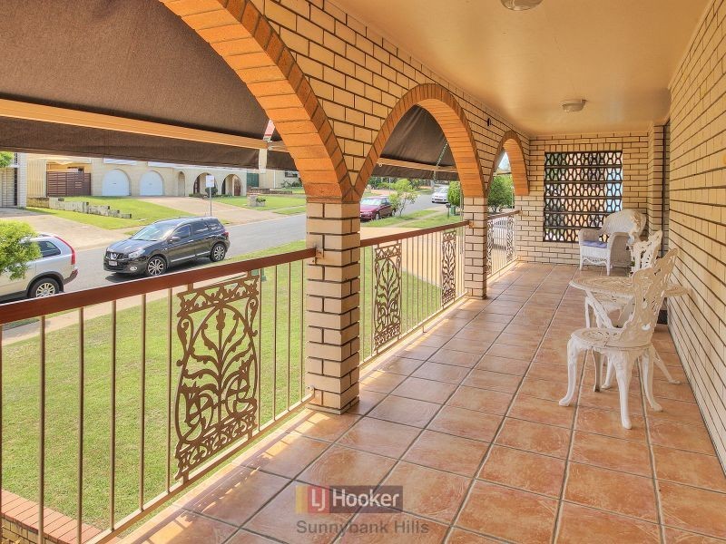 38 Midwood Street, Wishart QLD 4122