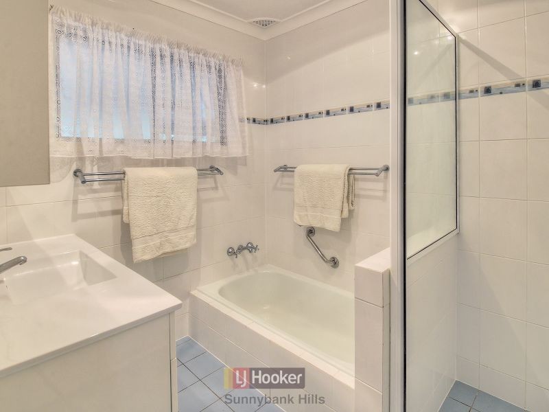 35 Dennistoun Street, Sunnybank Hills QLD 4109