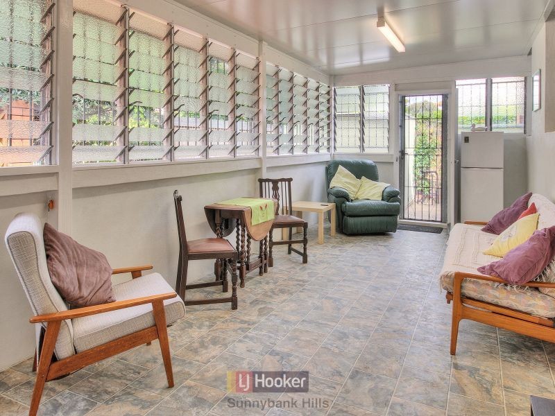 35 Dennistoun Street, Sunnybank Hills QLD 4109