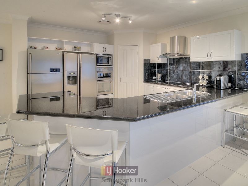 23 Birchwood Place, Stretton QLD 4116