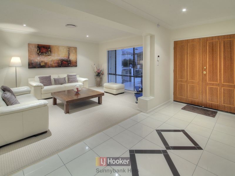 23 Birchwood Place, Stretton QLD 4116