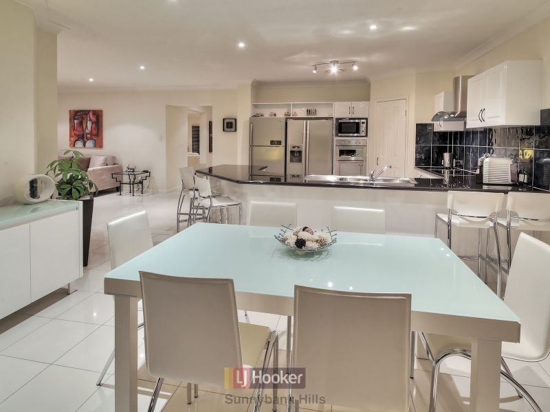 23 Birchwood Place, Stretton QLD 4116