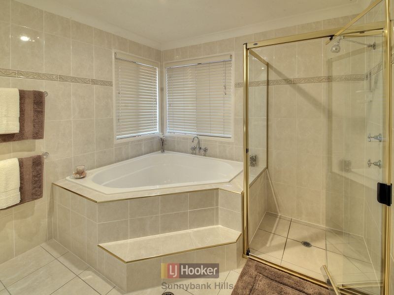 23 Birchwood Place, Stretton QLD 4116