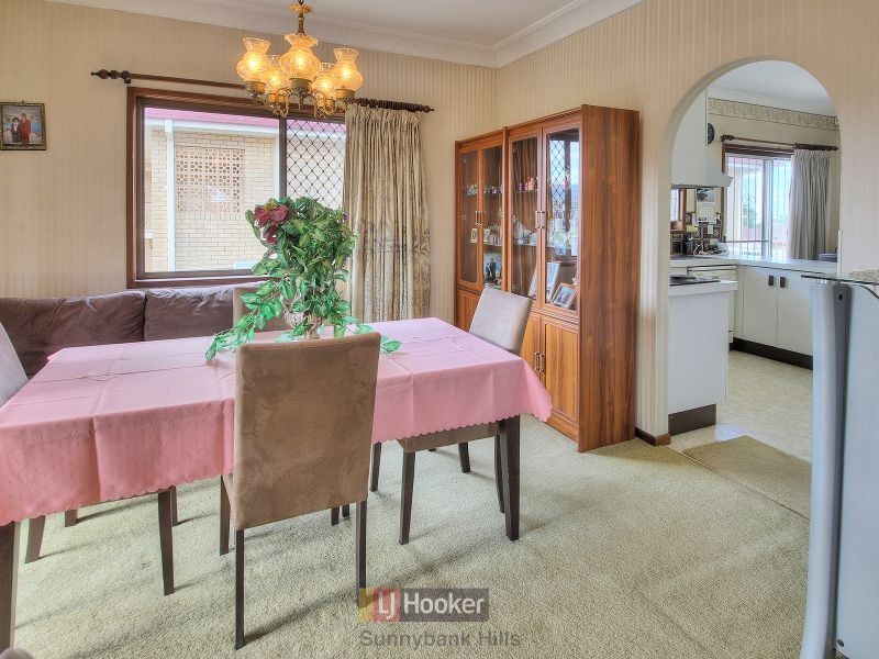 1 Dando Street, Macgregor QLD 4109