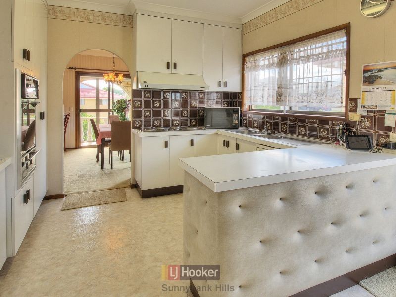 1 Dando Street, Macgregor QLD 4109