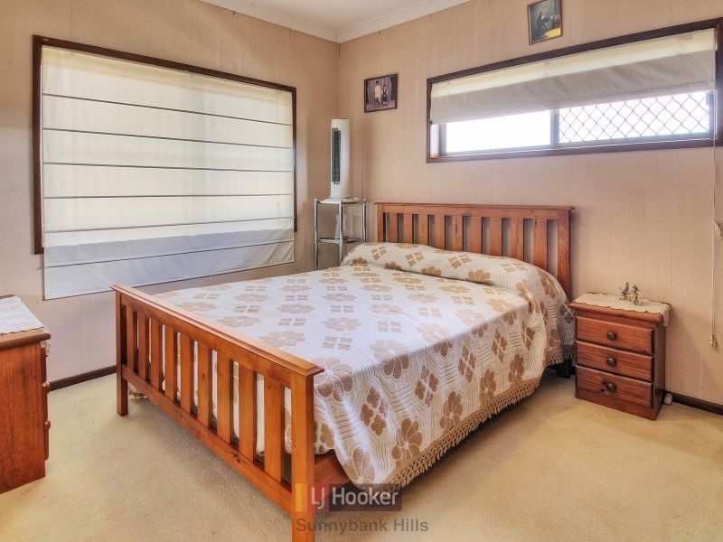1 Dando Street, Macgregor QLD 4109