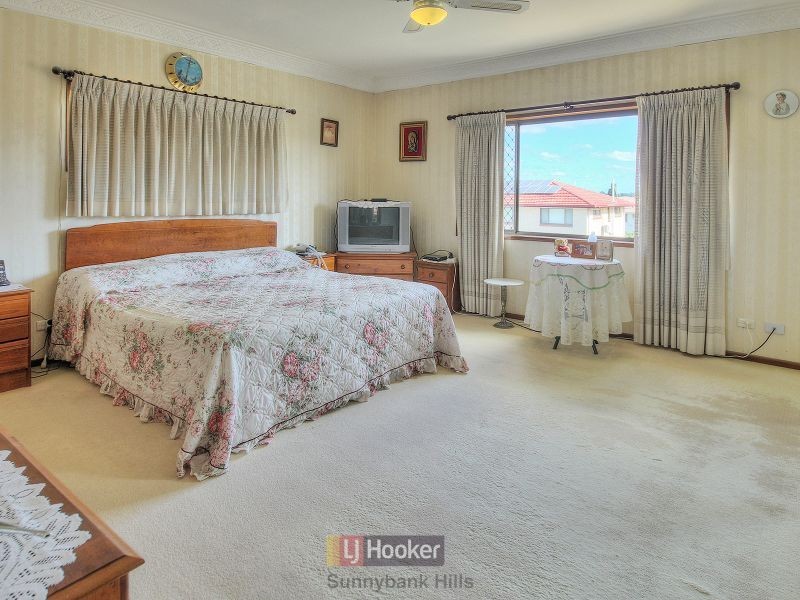 1 Dando Street, Macgregor QLD 4109