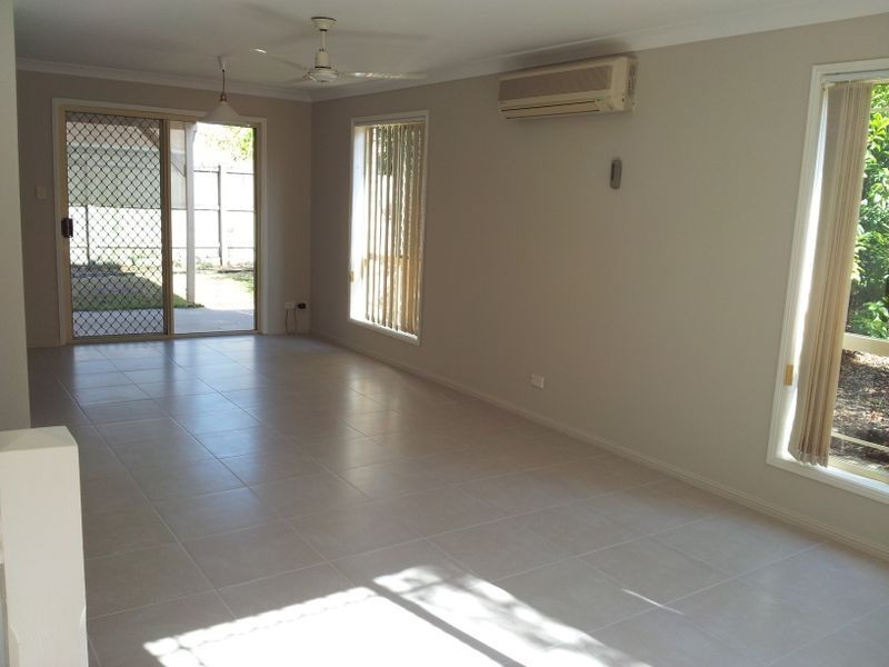 15/16 Lakefield Place, Runcorn QLD 4113