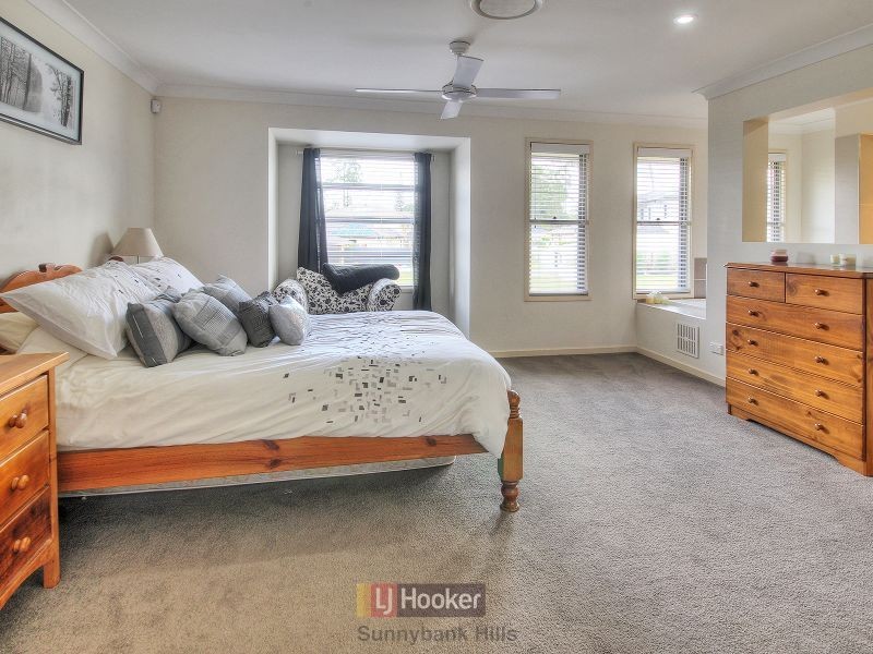21 Aster Place, Calamvale QLD 4116
