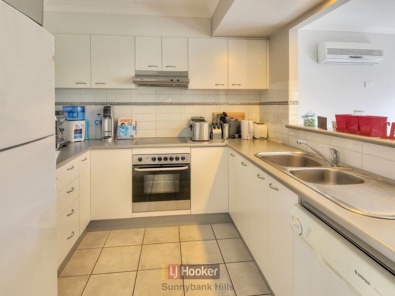 9/1 Daintree Drive, Parkinson QLD 4115