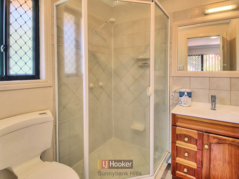 35 Mandarin Street, Coopers Plains QLD 4108