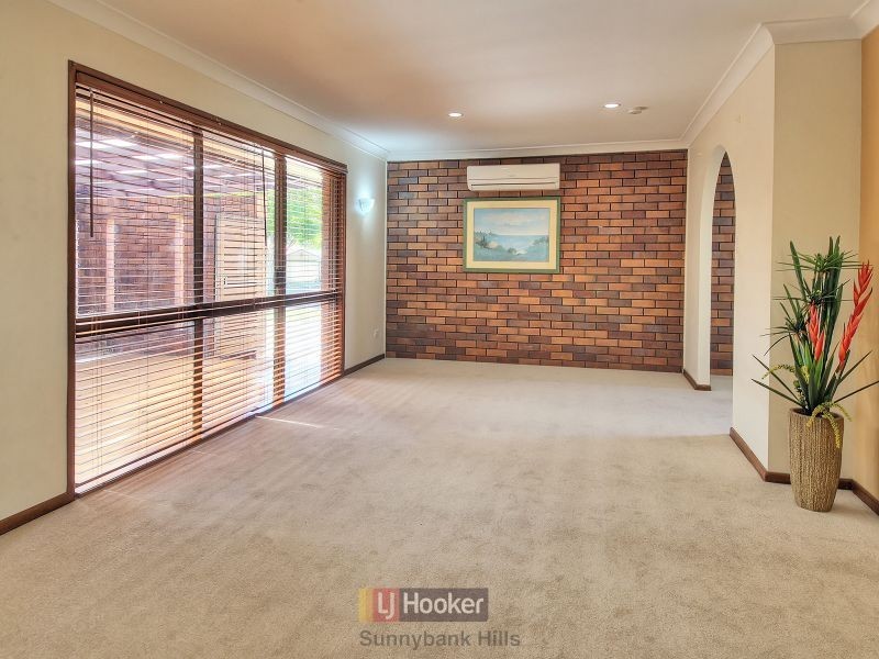 11 Excelsa Street, Sunnybank Hills QLD 4109