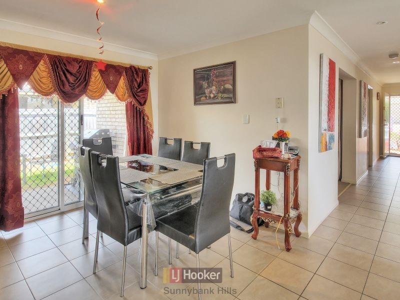 27 Aberdeen Crescent, Kuraby QLD 4112