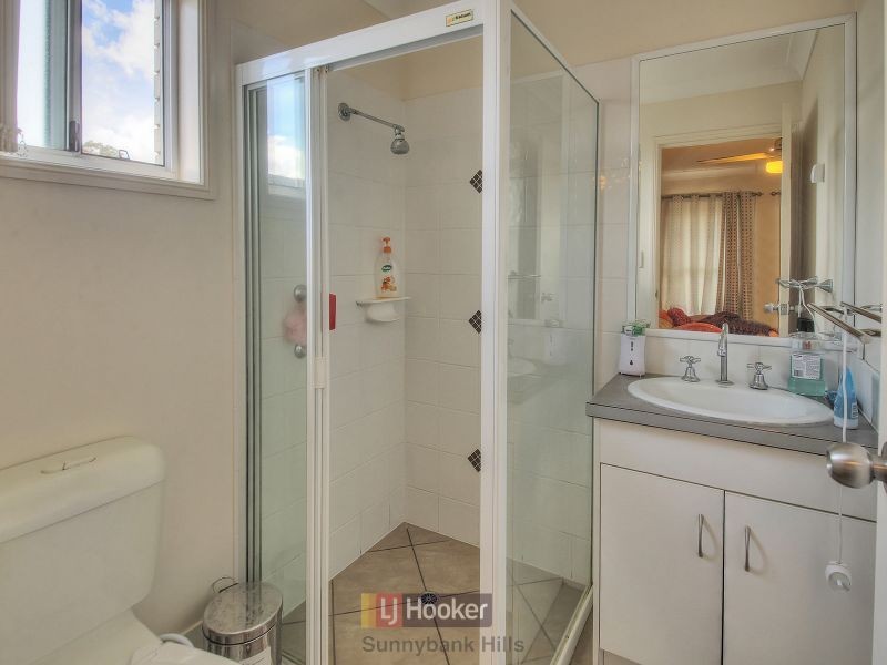 27 Aberdeen Crescent, Kuraby QLD 4112