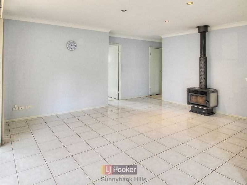 4 Gungurru Crescent, Kuraby QLD 4112