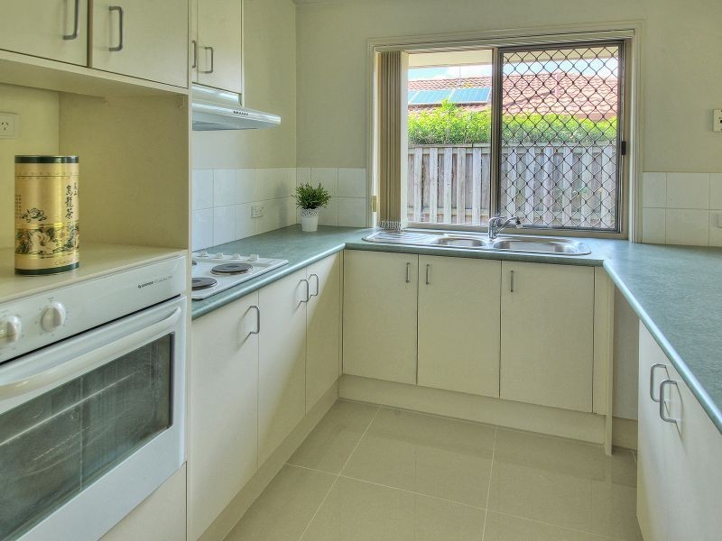 12 Bowerbird Place, Calamvale QLD 4116