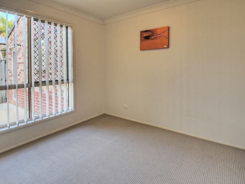 12 Bowerbird Place, Calamvale QLD 4116