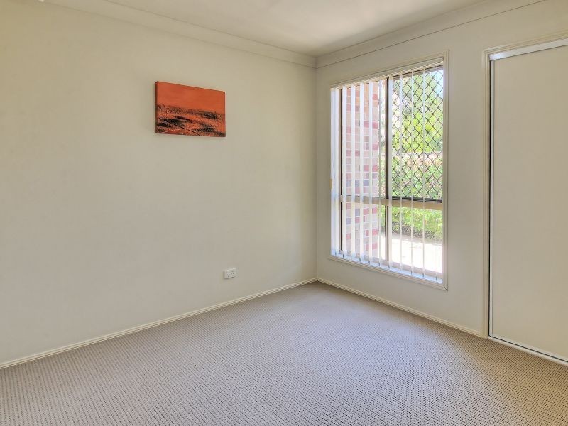 12 Bowerbird Place, Calamvale QLD 4116