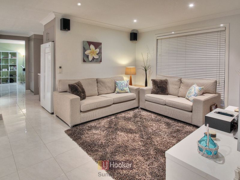 25 Eisenhower Street, Stretton QLD 4116