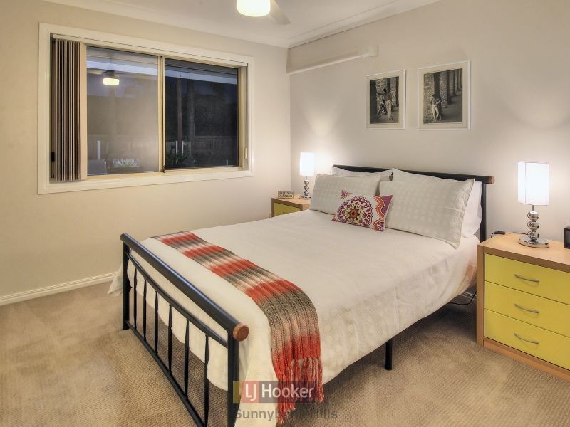 25 Eisenhower Street, Stretton QLD 4116