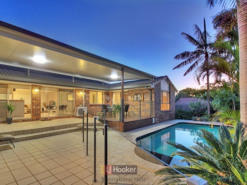 25 Eisenhower Street, Stretton QLD 4116