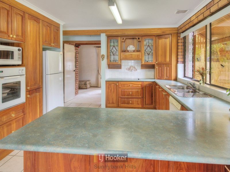 5 Halkin Street, Eight Mile Plains QLD 4113