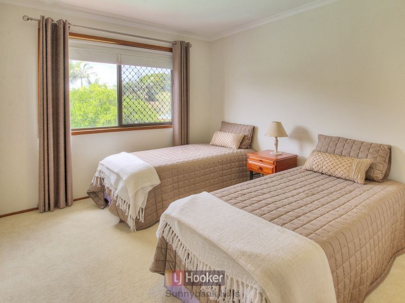 5 Halkin Street, Eight Mile Plains QLD 4113