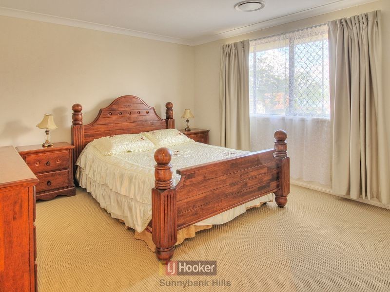 9 Jubilee Close, Eight Mile Plains QLD 4113